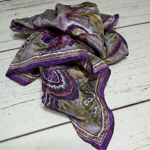 NWT Oscar de la Renta 100% Silk Scarf Purple and Gold Floral Print 34 x 34"